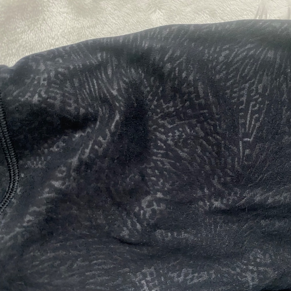Lululemon legging - Picture 3 of 3